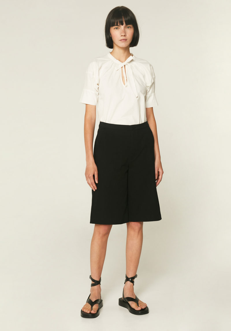 Bermudas negras - Imagen 2