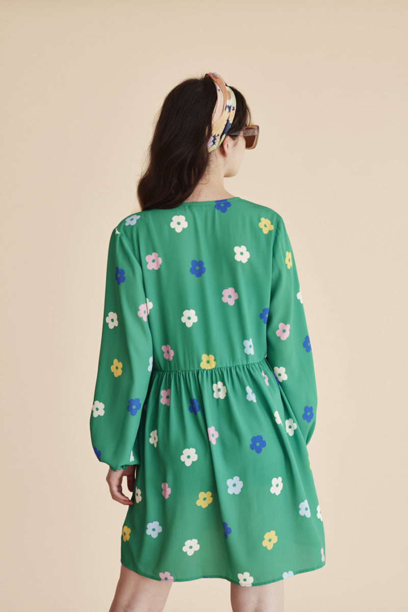 Vestido verde de flores - Imagen 3