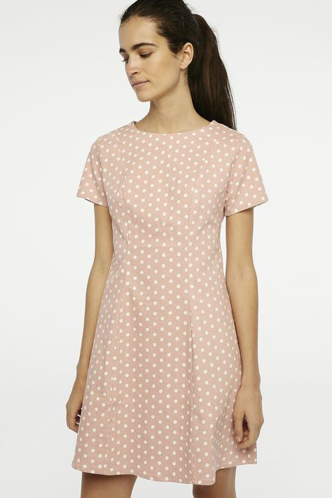 Vestido rosa lunares