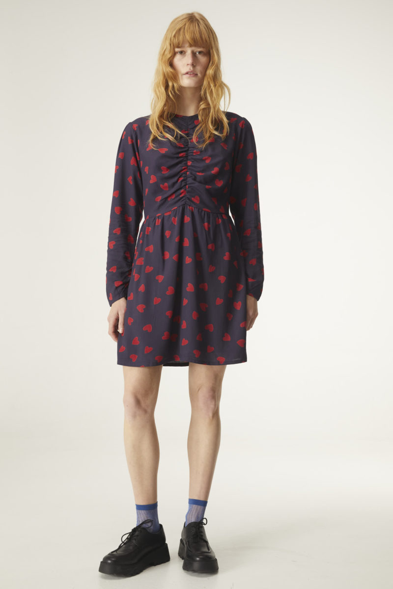 Vestido corto corazones - Imagen 4