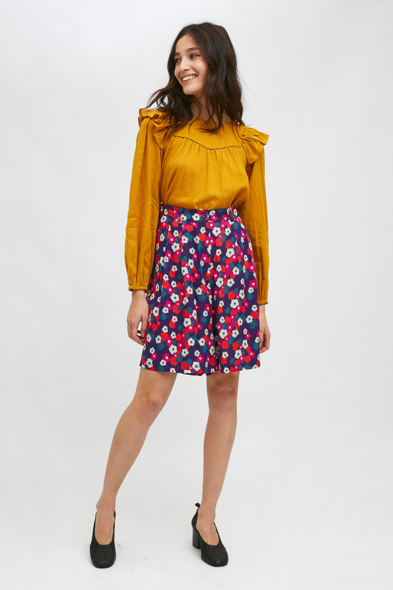 Bermudas flores - Imagen 3