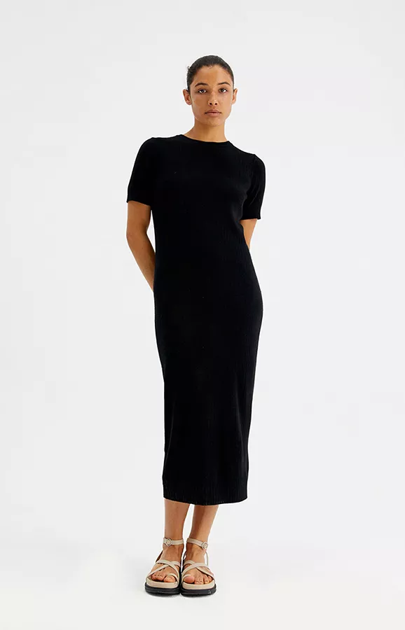 Vestido canalé negro