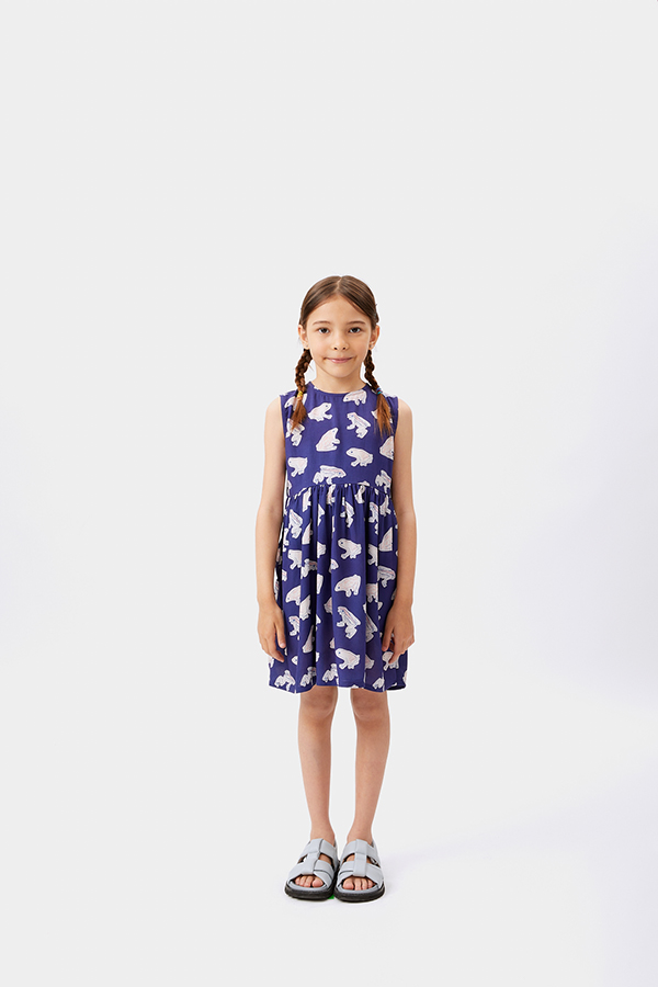 Vestido azul ranas