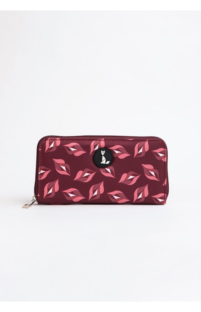 Lips Wallet