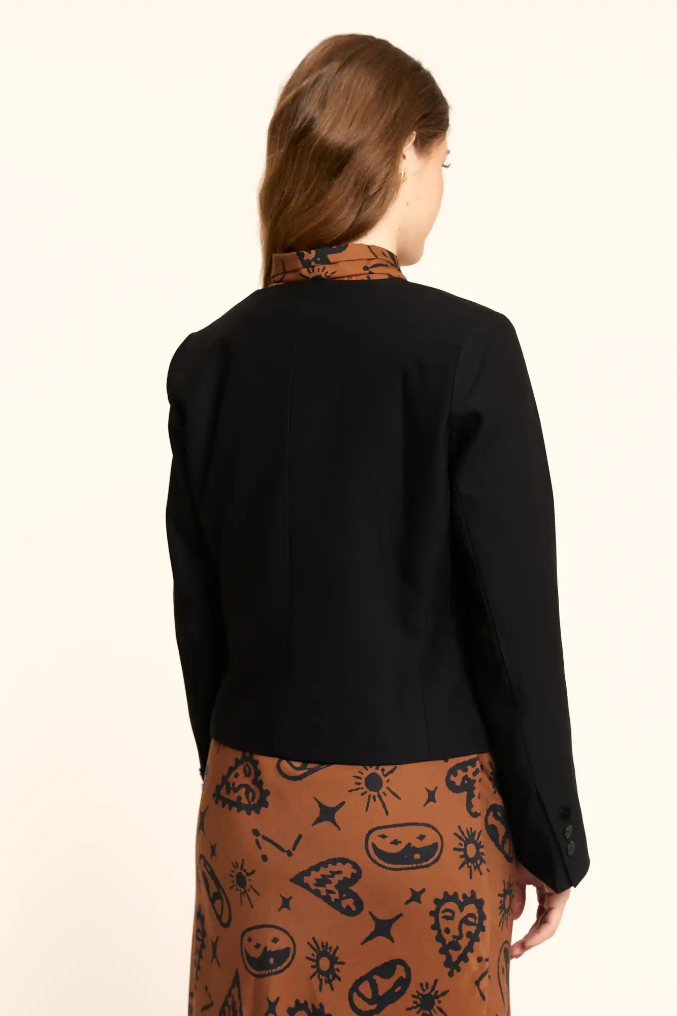 Chaqueta negra - Imagen 4