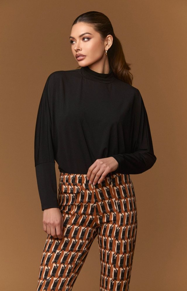 Black royal top
