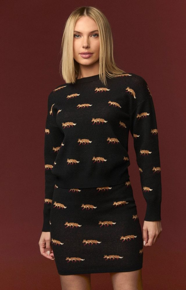 Foxes sweater