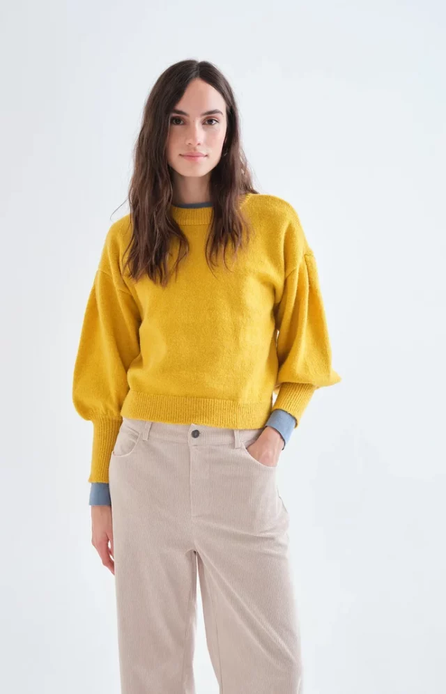 Jersey amarillo