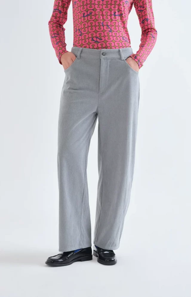 Pantalón pana