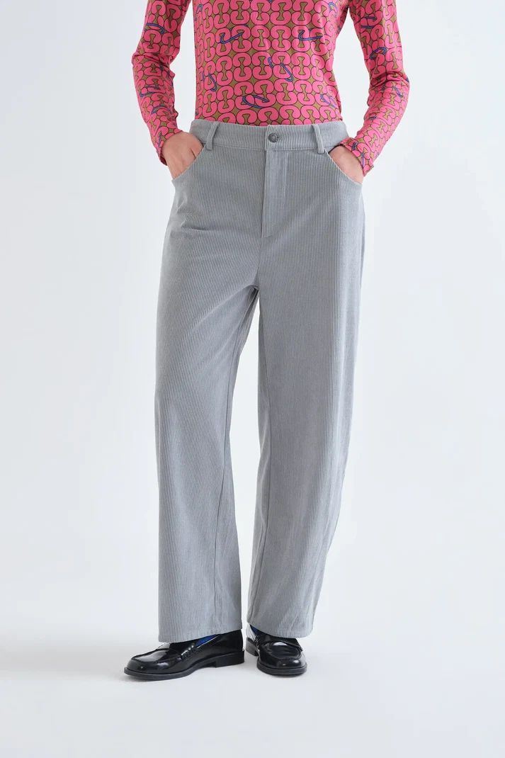 Pantalón pana