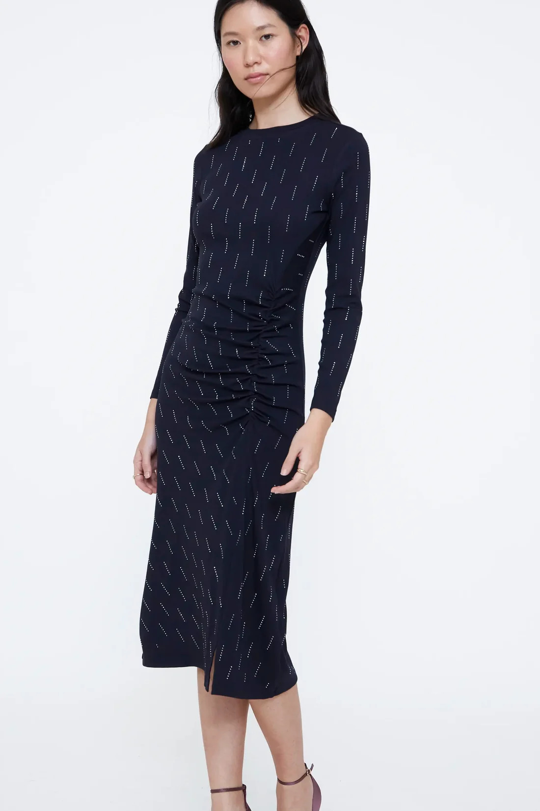 Vestido con apliques